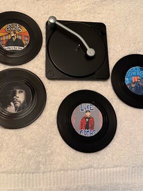 Luke Combs Mini Record Coaster Decor Set with Black Mini Turntable